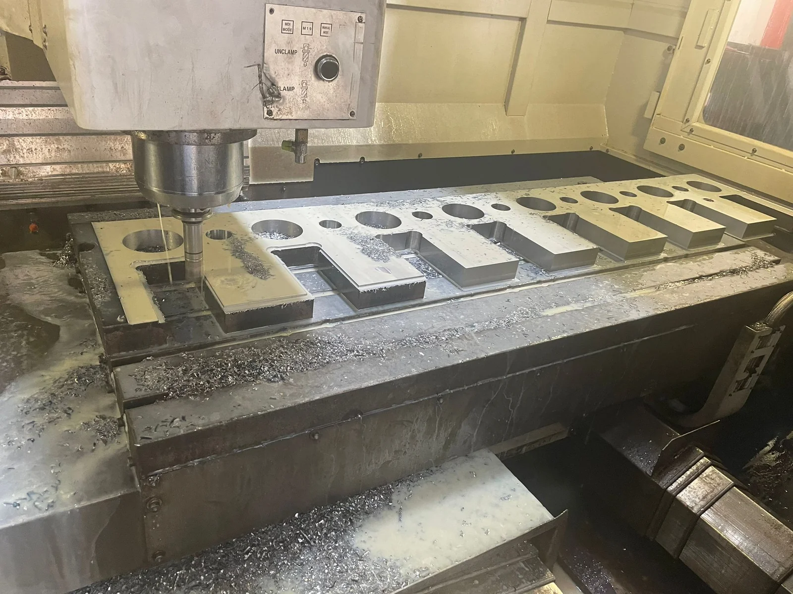 Talaşlı İmalat & Büyük Kalıp 03 - Talaşlı İmalat / Aktif Soğutmalı CNC Frezeleme